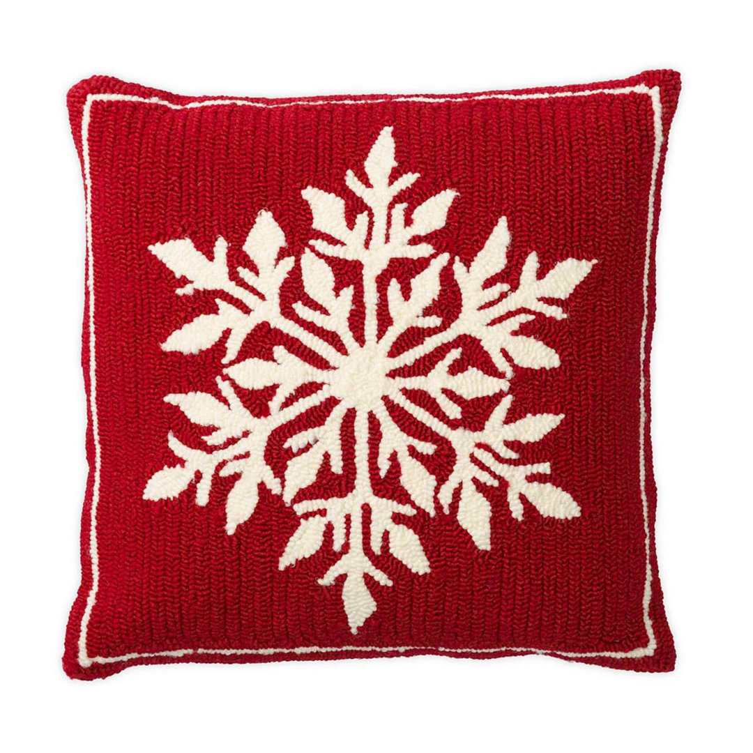 Snowflake Holiday Hooked Indoor/Outdoor Throw Pillow